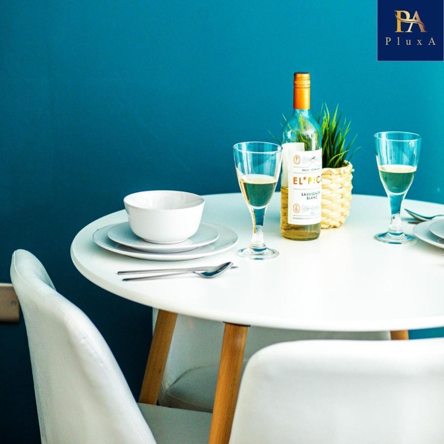 Pluxa Vivid Veranda Beautiful City Centre Apartment With Free Parking Birmingham Extérieur photo