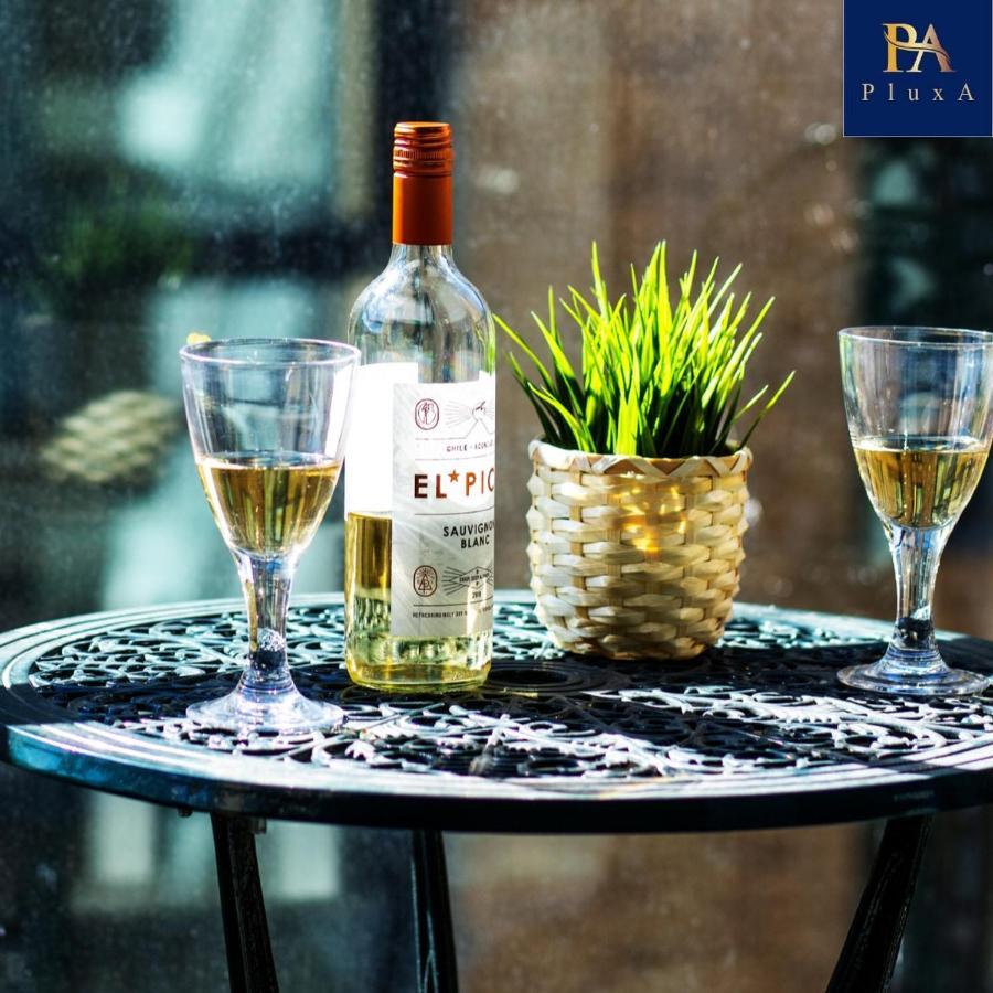 Pluxa Vivid Veranda Beautiful City Centre Apartment With Free Parking Birmingham Extérieur photo